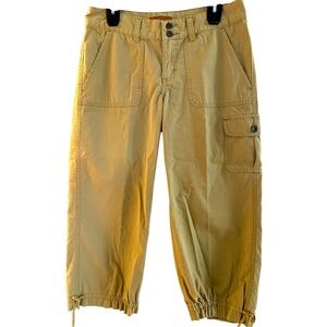 Lee jeans tan Cargo Capris drawstring hem 100% cotton front button & zip 
6/7P